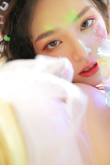 年轻女教师在线观看
